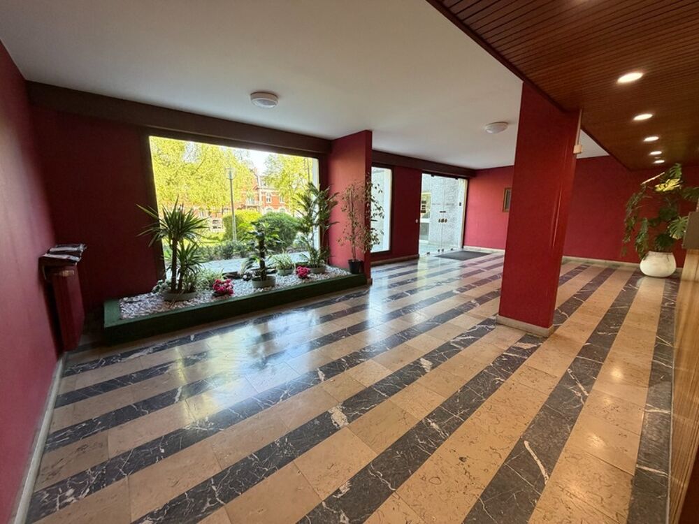 Vente Appartement DOUAI (59) - Grand T2 de 58 m2 lumineux - Proche Gare, Centre-Ville et commerces Douai