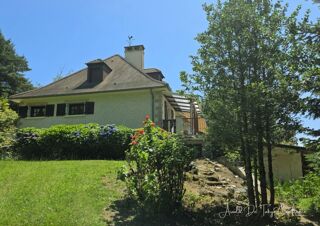  Maison � vendre 10 pi�ces 262 m�