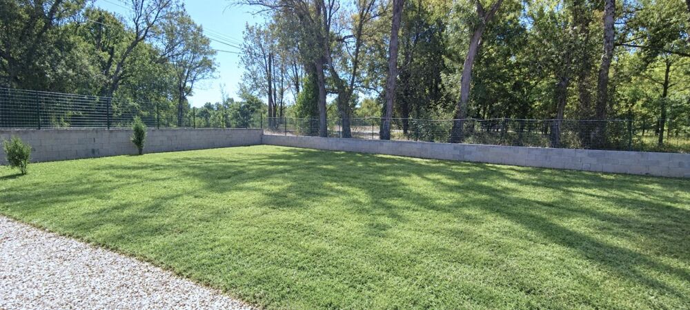 Vente Maison Maison 6 pièces 180m2 avec un terrain de 800m2 et un autre de 1120m2 LA ROCHE CHALAIS (24) La roche chalais