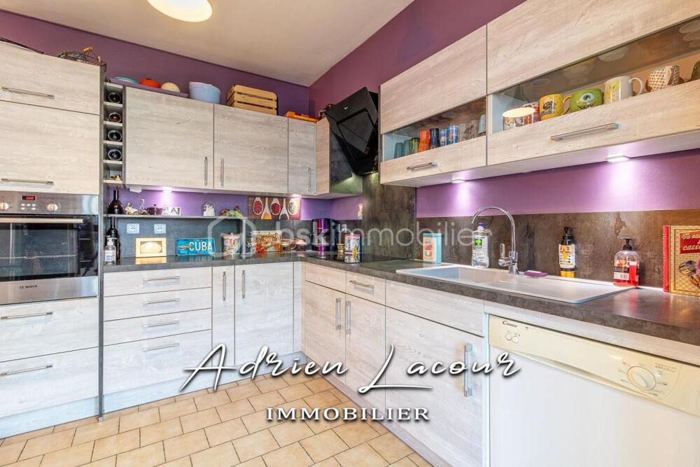 JOLIE MAISON TRADITIONNELLE - FAMILIALE