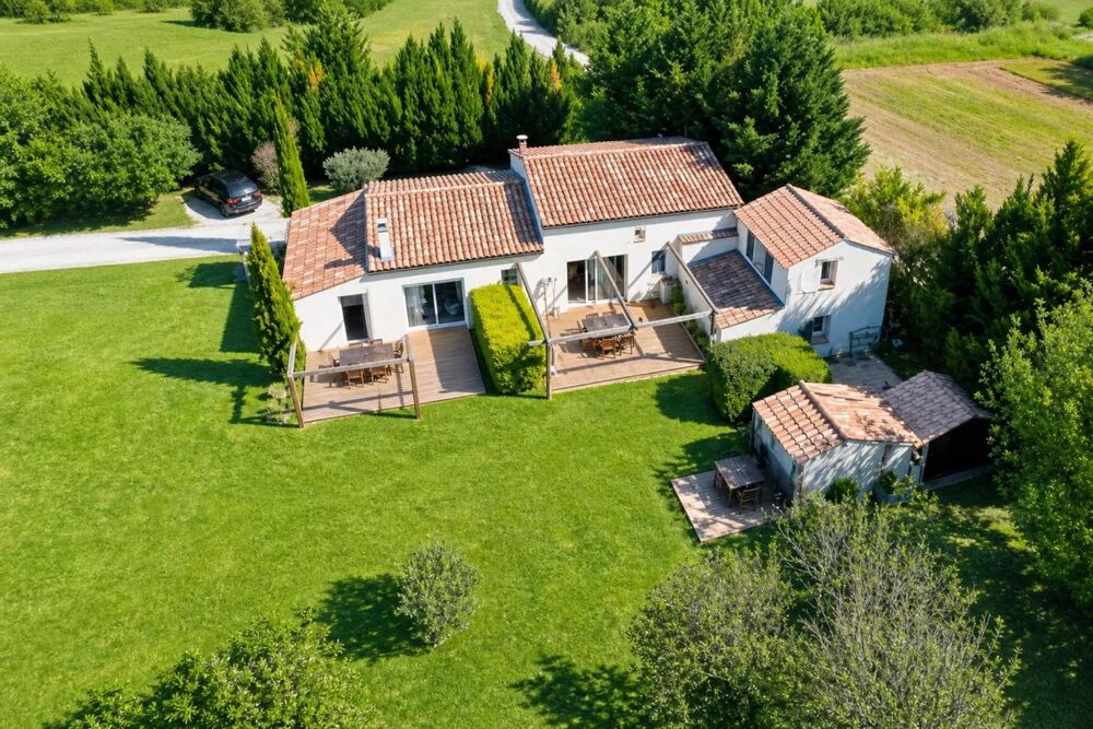 Vente Maison Maison 5 pièces avec gîte et grand terrain à Brignoles Brignoles