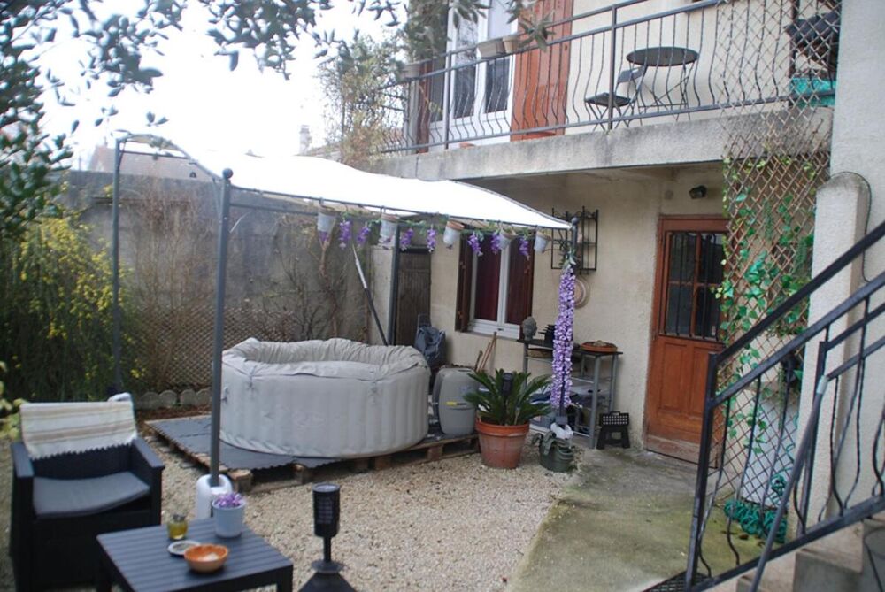 Vente Maison Maison  5 pièce(s) 140 m2 Bondy