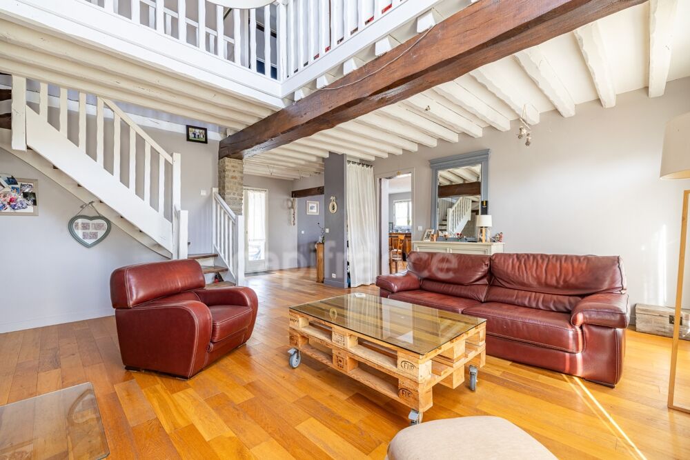 Vente Maison Maison à vendre de 135m² à Longpont-sur-Orge – Beaux volumes, jardin et sous-sol total Longpont sur orge