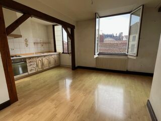  Duplex/triplex à vendre 5 pièces 100 m²