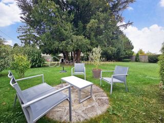  Propri�t�/ch�teau � vendre 9 pi�ces 180 m�