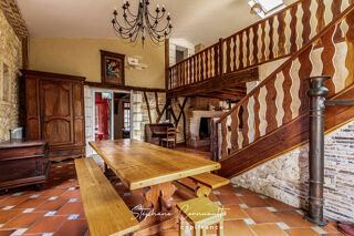  Propri�t�/ch�teau � vendre 7 pi�ces 251 m�