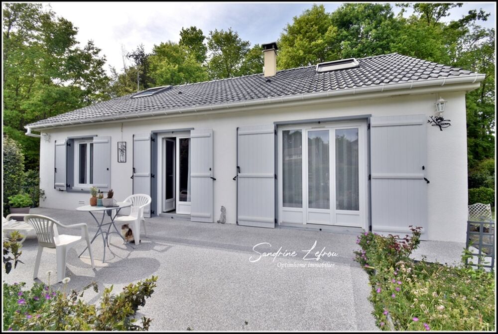 Maison sur sous-sol total - 6 pièces - 4 chambres - 100m2 habitables sur 1225m2 terrain - DPE D