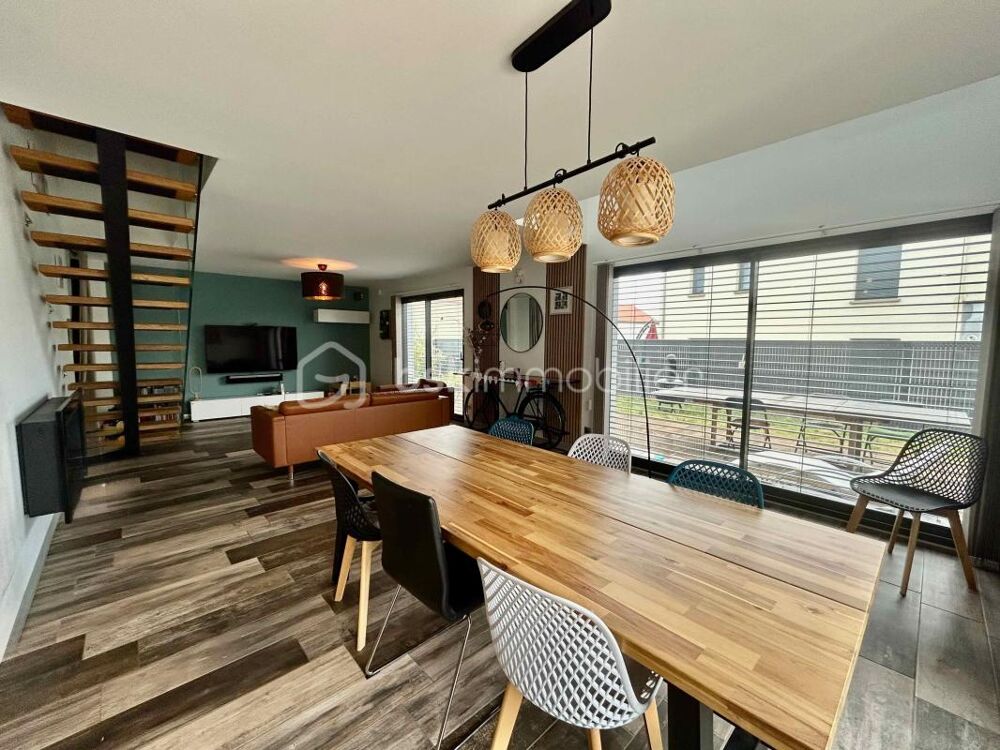 Vente Maison Maison de 4 chambres, avec piscine - Prestations haut de gamme - Proche Luxembourg Rodemack