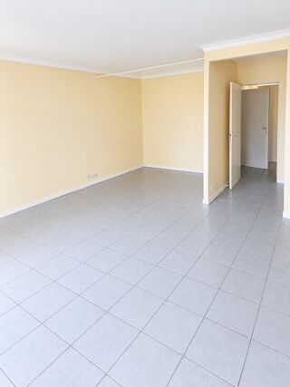  Appartement à louer 1 pièce 35 m²