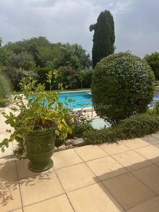  Maison  vendre 6 pices 190 m