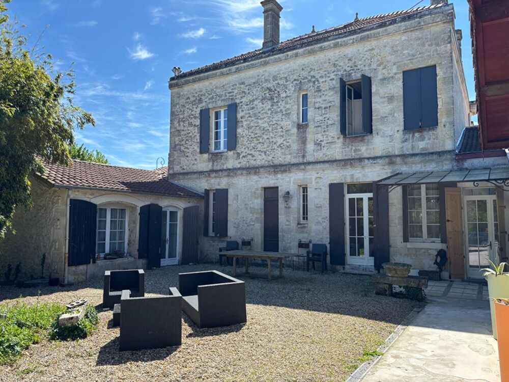 Maison Moulis En Médoc 13 pièce(s) 364 m2