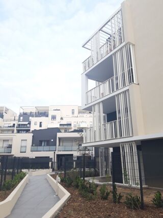  Appartement à louer 1 pièce 30 m²