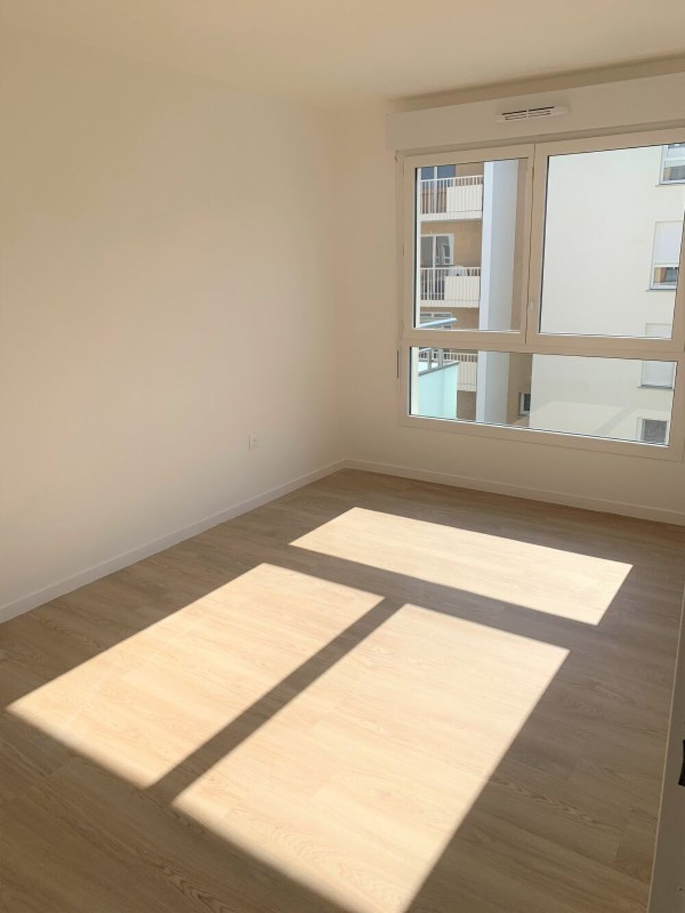 T3 avec parking et balcon à ROUEN