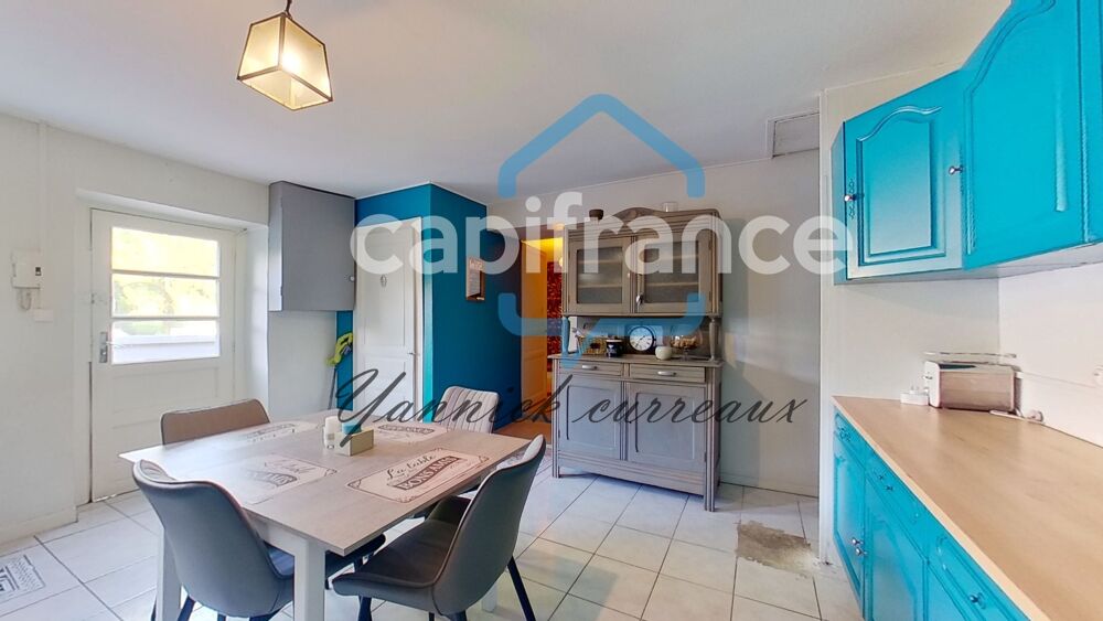 Vente Maison Opportunité exceptionnelle ! Maison de ville avec deux appartements, et potentiel pour un troisième Orchamps