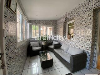  Maison  vendre 6 pices 158 m