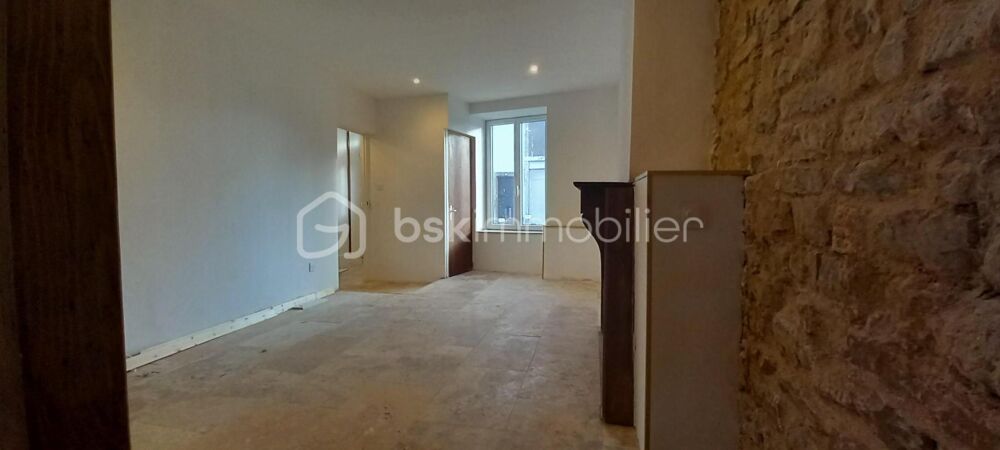 Maison de charme avec cour de 213 m²