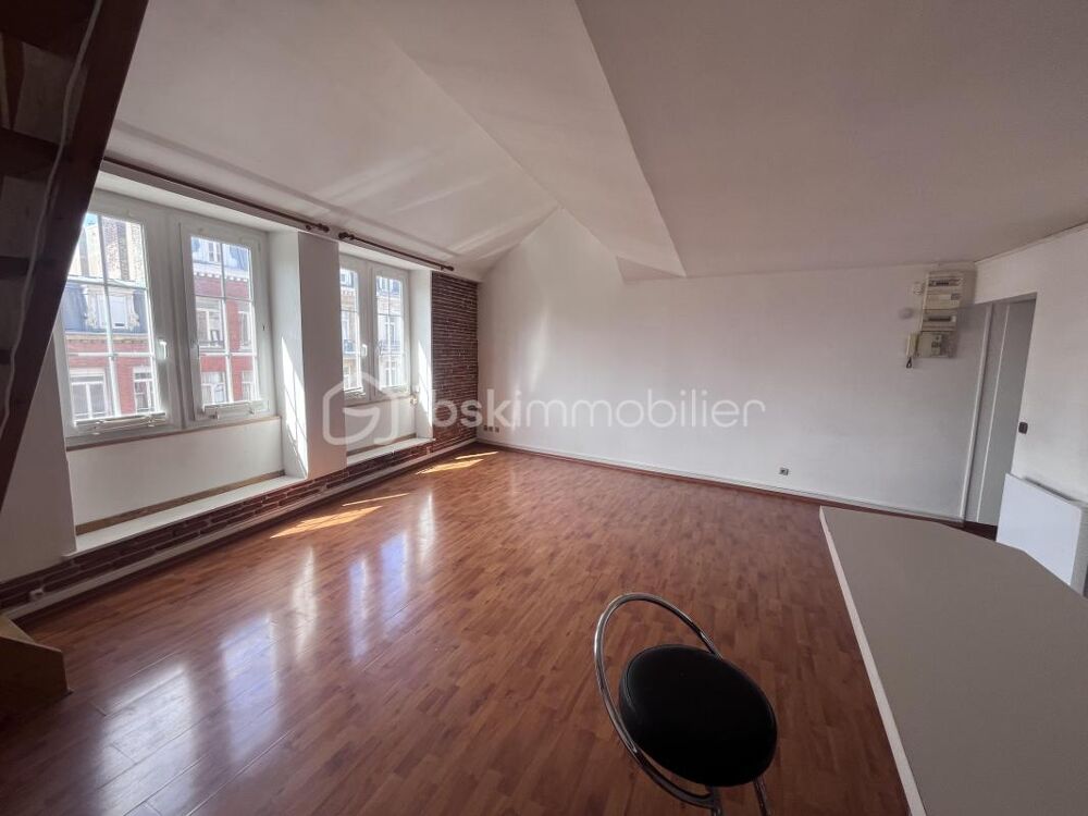Lille Centre  Duplex lumineux avec vue sur léglise Saint-Maurice  63 m² + espaces utiles