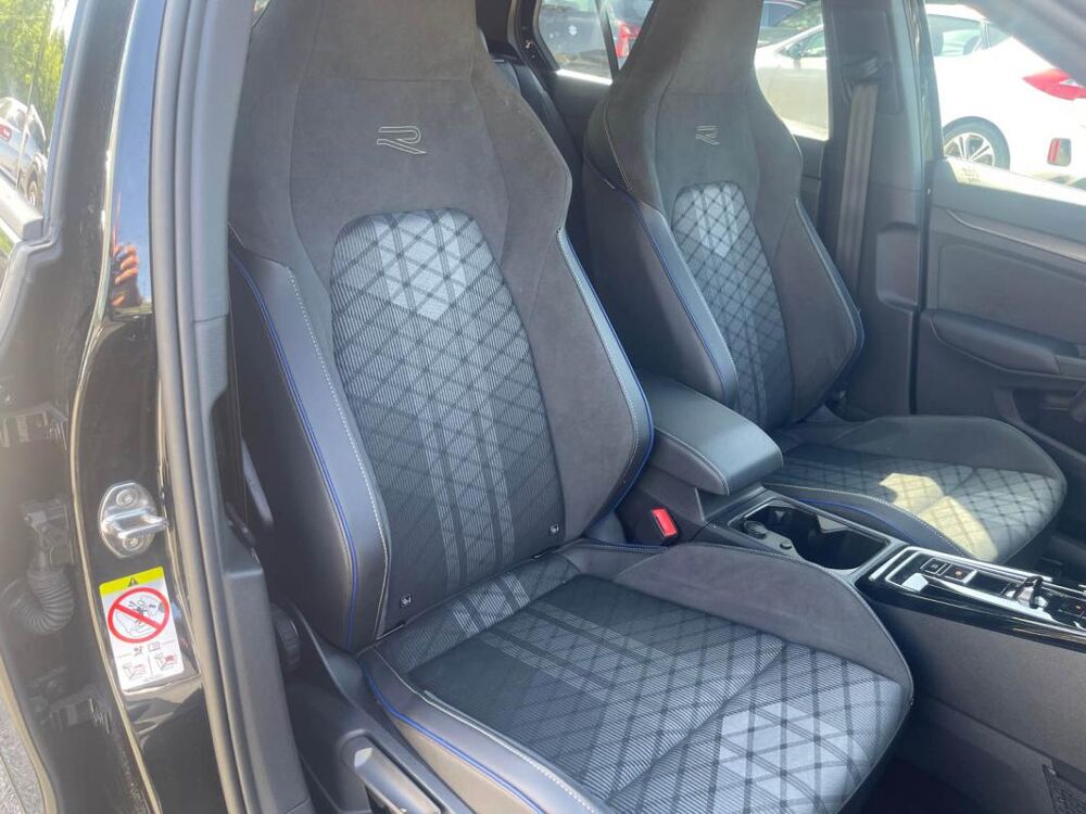 Golf 2.0 TDI 150ch R-Line DSG7 2025 occasion 84700 Sorgues