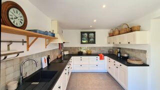  Villa à vendre 8 pièces 166 m²