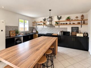  Maison à vendre 7 pièces 184 m²