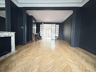  Proprit/chteau  vendre 7 pices 213 m