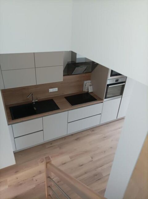  Appartement  louer 4 pices 60 m