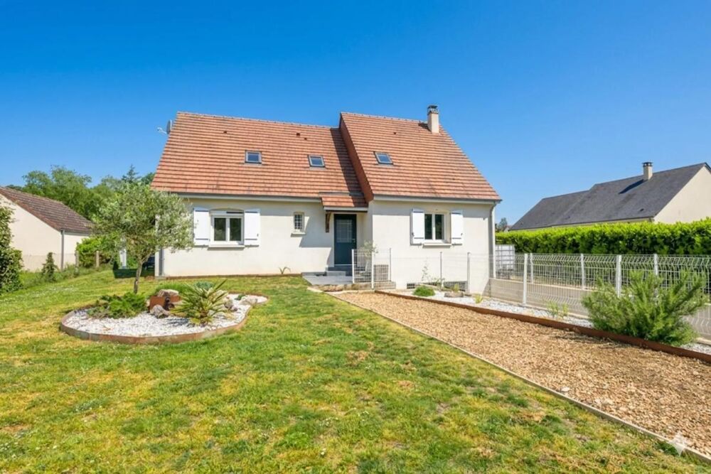 Vente Maison Maison rénovée 5 pièces 118 m², Mazières-de-Touraine Mazieres de touraine