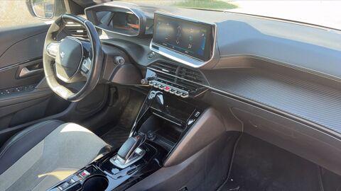 208 136 50 kWh GT 2020 occasion 84800 L Isle Sur La Sorgue