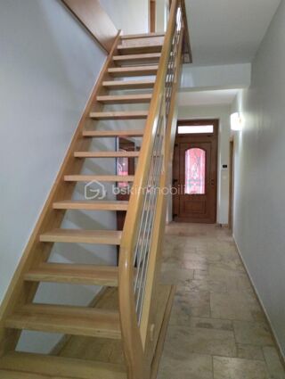  Propri�t�/ch�teau � vendre 6 pi�ces 181 m�