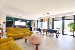  Villa à vendre 6 pièces 145 m²