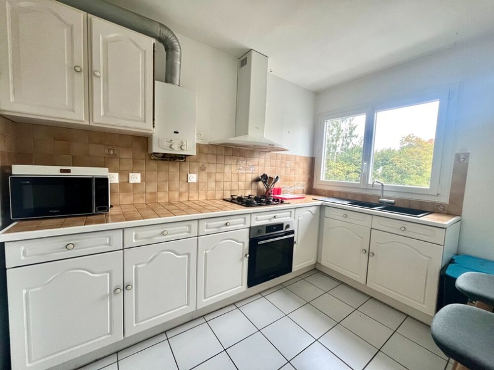 Dpt Finistère (29), à vendre QUIMPER Ouest - appartement rénové meublé T5 en collocation de 96 m² habitable - deux loggias -Cave