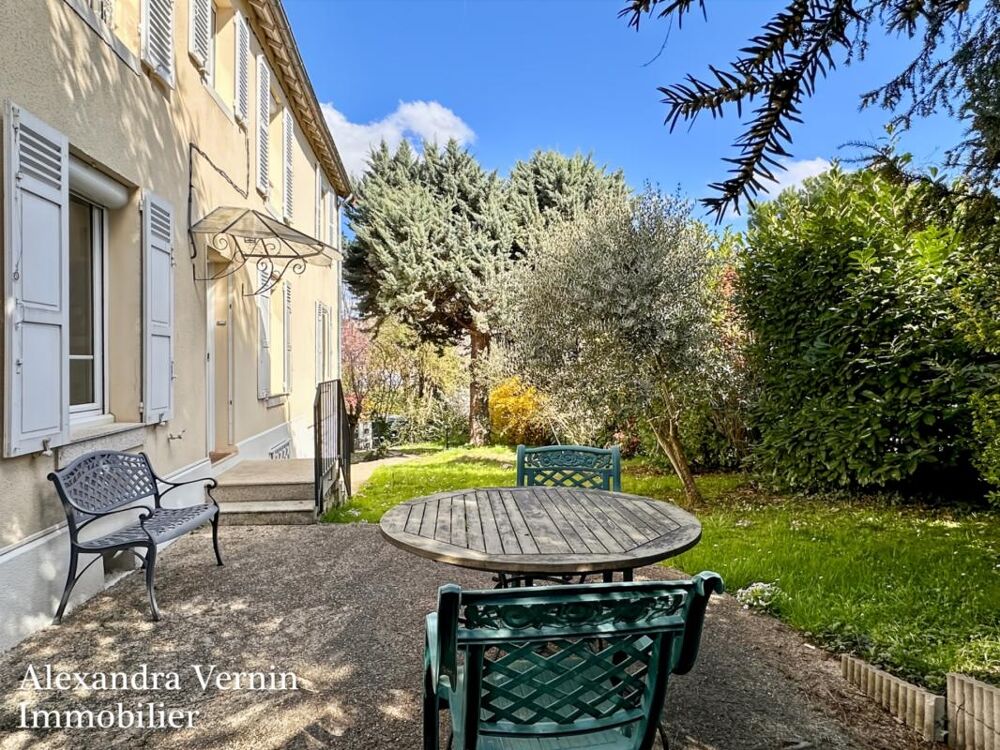 Maison 6 pièces 162 m² · à Saint Germain en Laye · 162 m² · 795 000 €