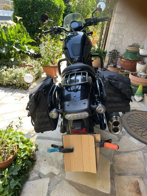 Annonce voiture Moto HONDA 7000 €