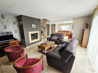  Maison à vendre 6 pièces 163 m²