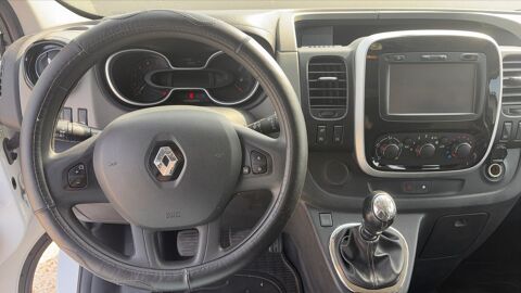 Trafic Fourgon L1H1 III 1.6 dCi 125 Grand Confort - 3 places 2017 occasion 20114 Figari