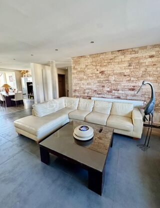  Maison � vendre 10 pi�ces 250 m�