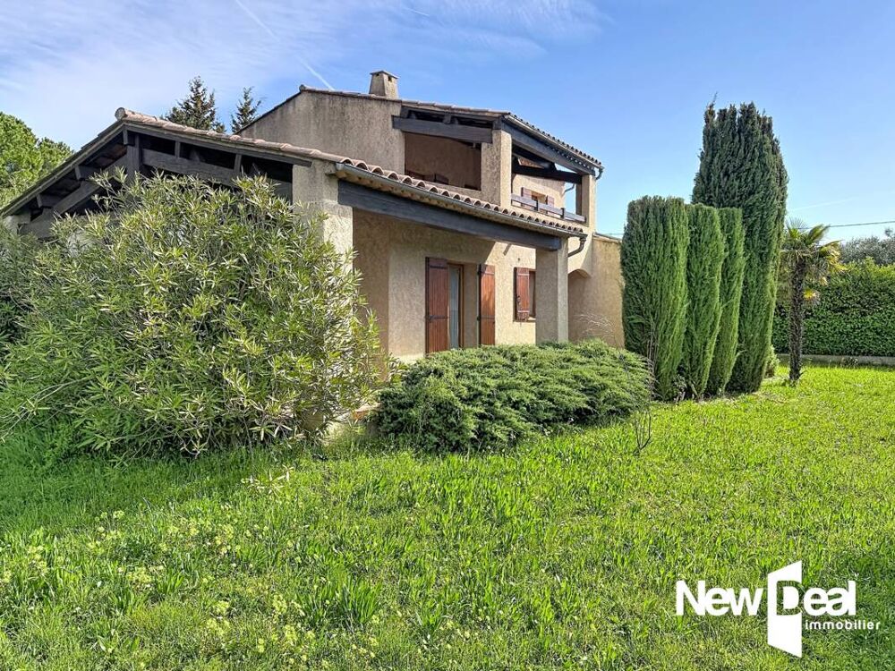 SOUS OFFRE D'ACHAT_SEILLANS, Maison individuelle composée de 4 pièces dont 3 chambres, édifiée sur terrain plat clôturée