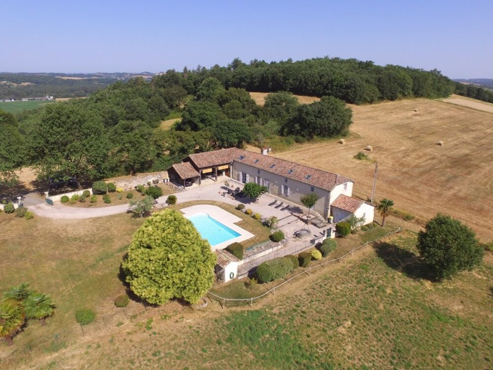 Vente Maison Maison de caractère rénovée dans les Hautes-Pyrénées (65) – Vue imprenable sur les Pyrénées, terrain de 1,7 ha Saint sever de rustan