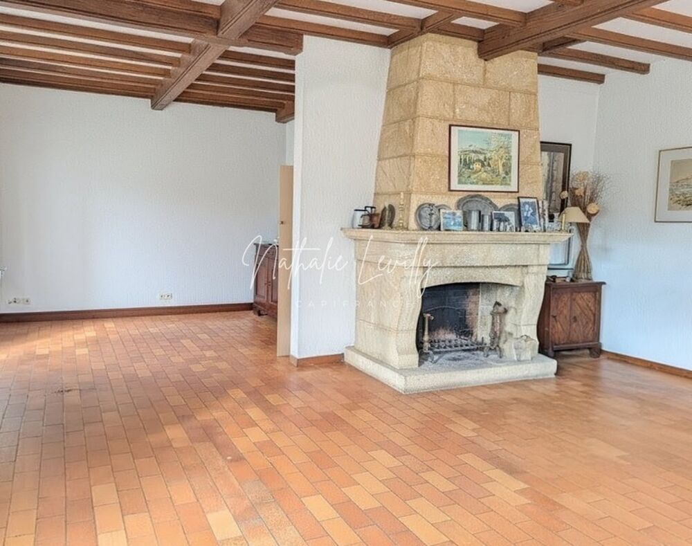 MAISON FAMILIALE DE CARACTÈRE 211 m²  5 CHAMBRES  TERRAIN 1060 m² PISCINABLE  SAINT-JEAN (31240)