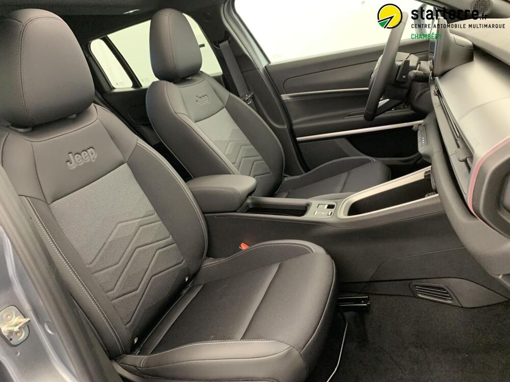 Avenger 1.2 Turbo T3 110 ch e-Hybrid BVR6 Summit 2026 occasion 73420 Voglans