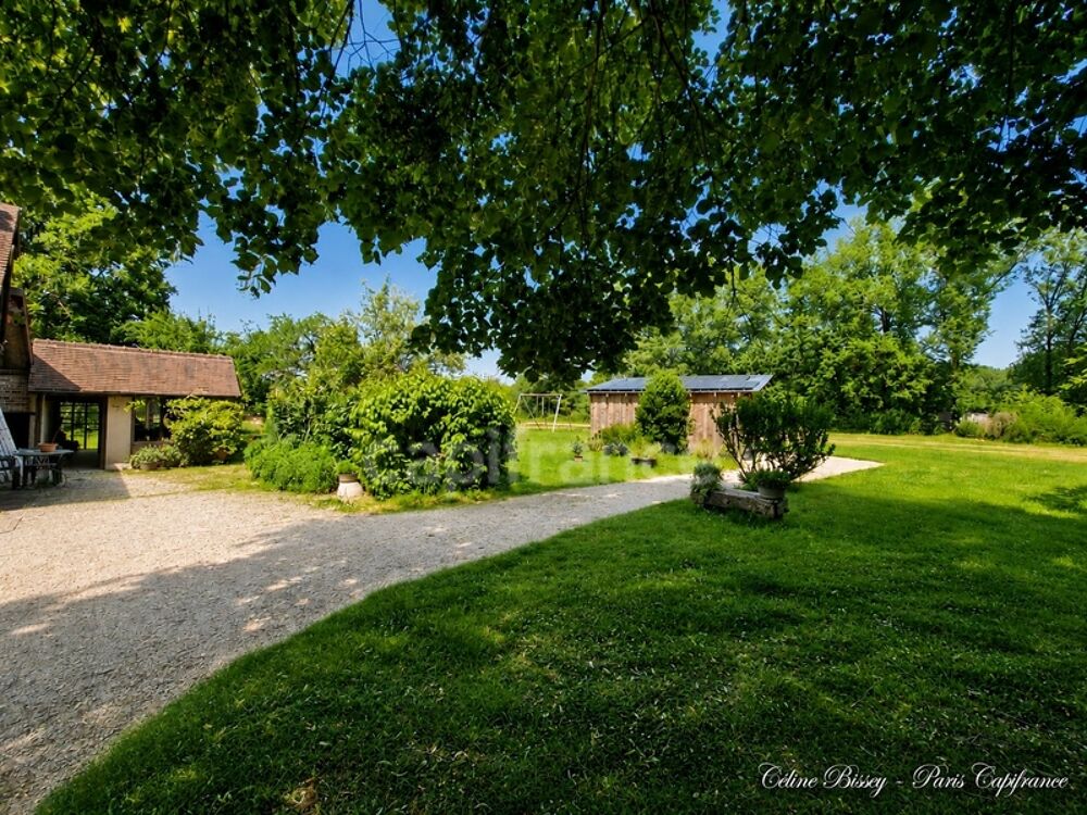 Propriéte à vendre 6 pièces 175M2 BERULLE (10), 13283 M2 de terrain, 4 chambres, Cuisine equipée, carport 2 voitures avec branch