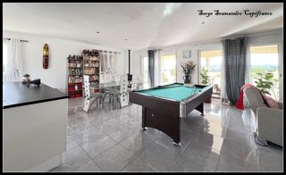  Villa à vendre 5 pièces 136 m²