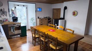 Vente Maison En Savoie (73), à vendre Vallée de La Maurienne, maison P8 rénovée, cave, voutes, terrain, combles, stations de ski, 3 vallées Saint andre