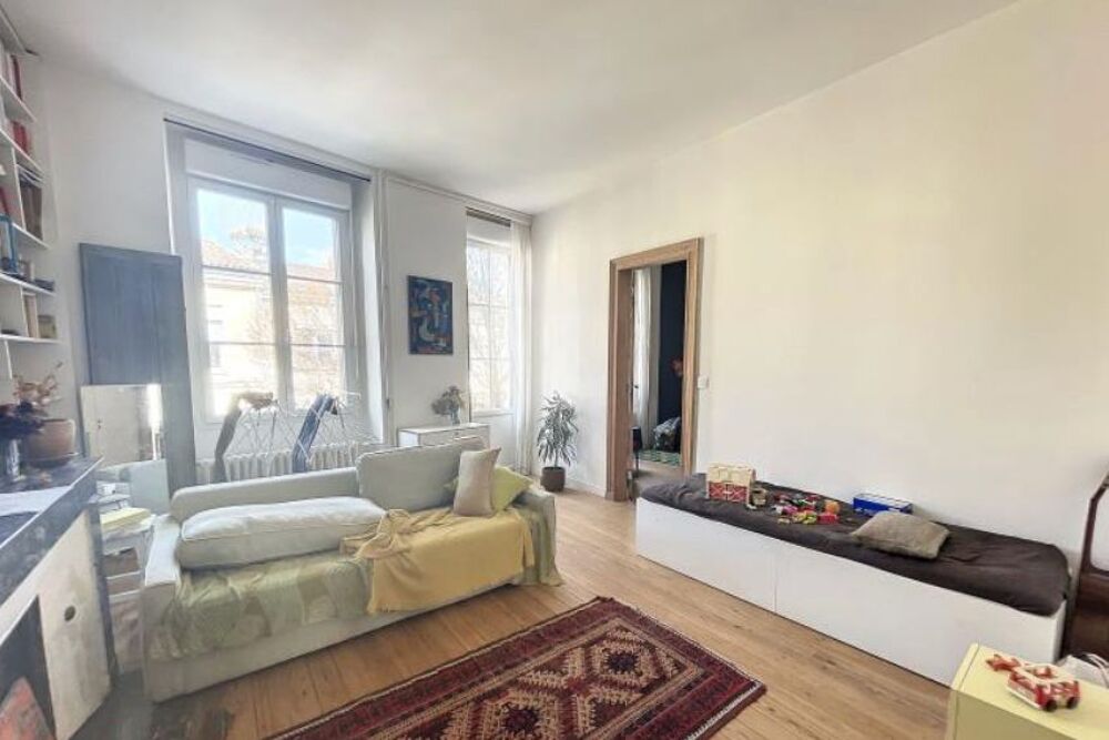 Location Appartement Appartement de 93m2 à louer sur Bordeaux Bordeaux