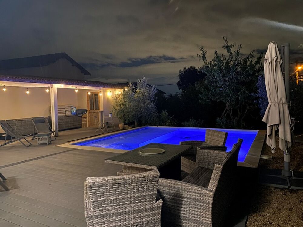  vendre  Proprit/chteau Grzieu-la-Varenne (69290)