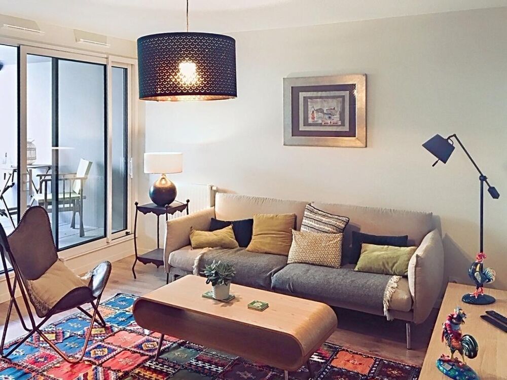 Vente Appartement T3 très récent avec loggia, meublé Quartier Nansouty Sainte Croix Bordeaux