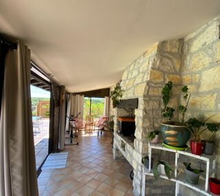  Maison  vendre 10 pices 239 m