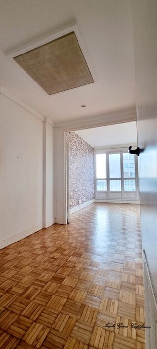  Appartement à vendre 5 pièces 83 m²