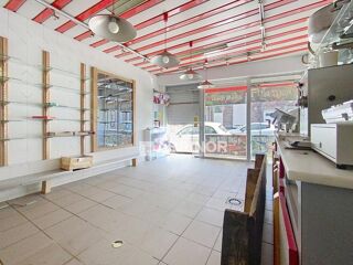  Immeuble à vendre 3 pièces 120 m²