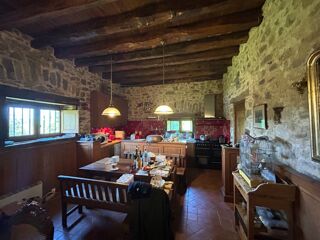  Propriété/château à vendre 7 pièces 300 m²
